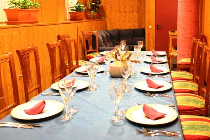 Hotel Bezana Lago Santa Cruz De Bezana Eksteriør bilde